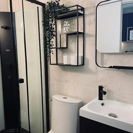 Maison 4 Pers Avec Parking Et A Moins De 100 M Marseillan (Herault)