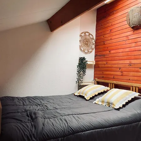 Maison 4 Pers Avec Parking Et A Moins De 100 M